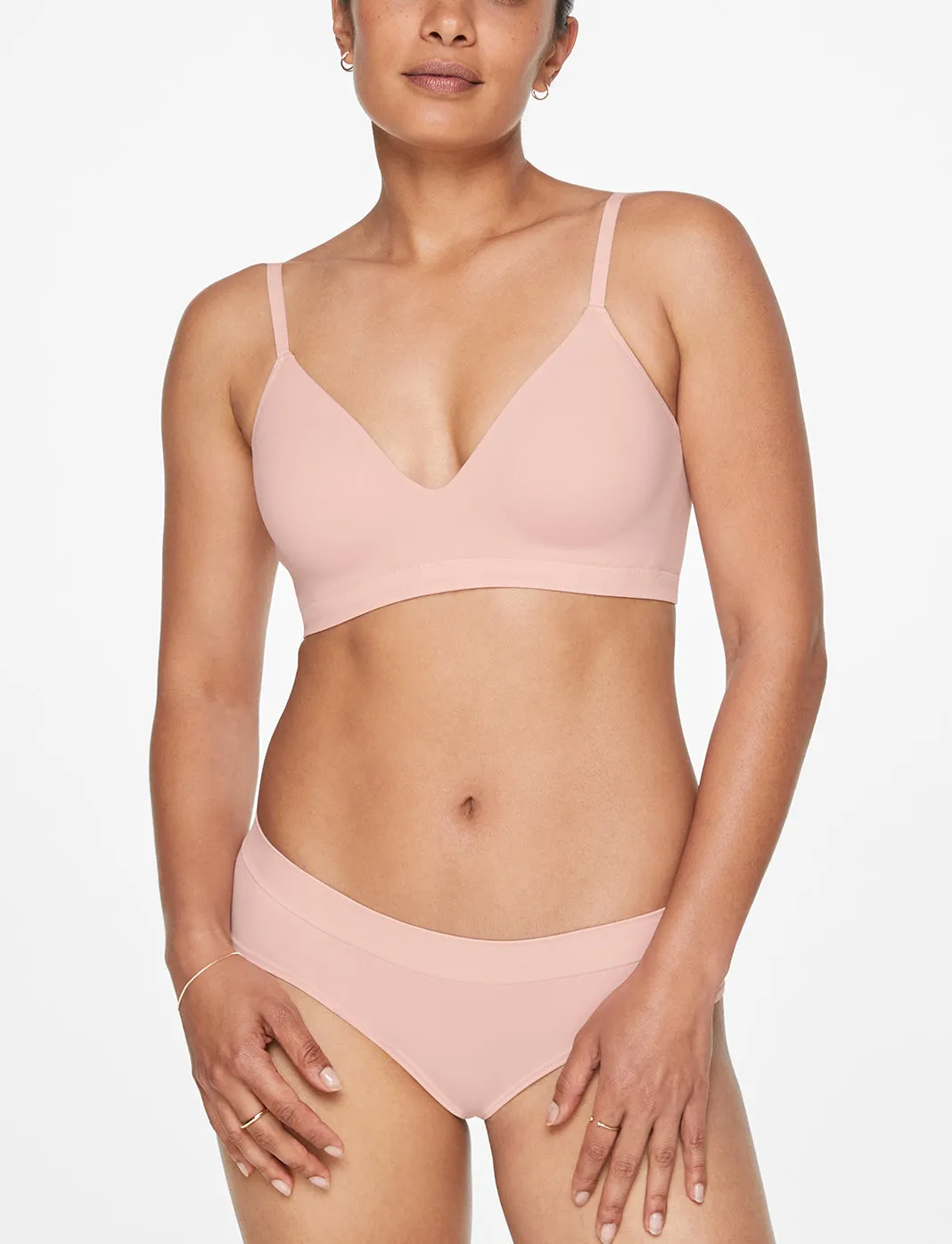 Form 360 Fit Wireless Bra
