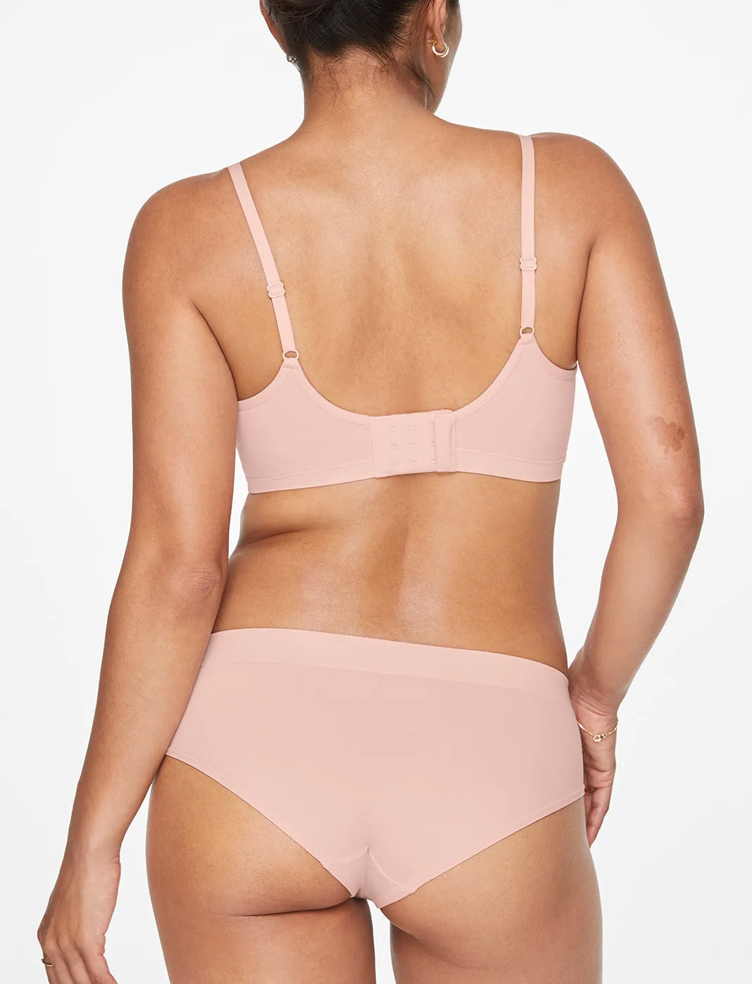 Form 360 Fit Wireless Bra