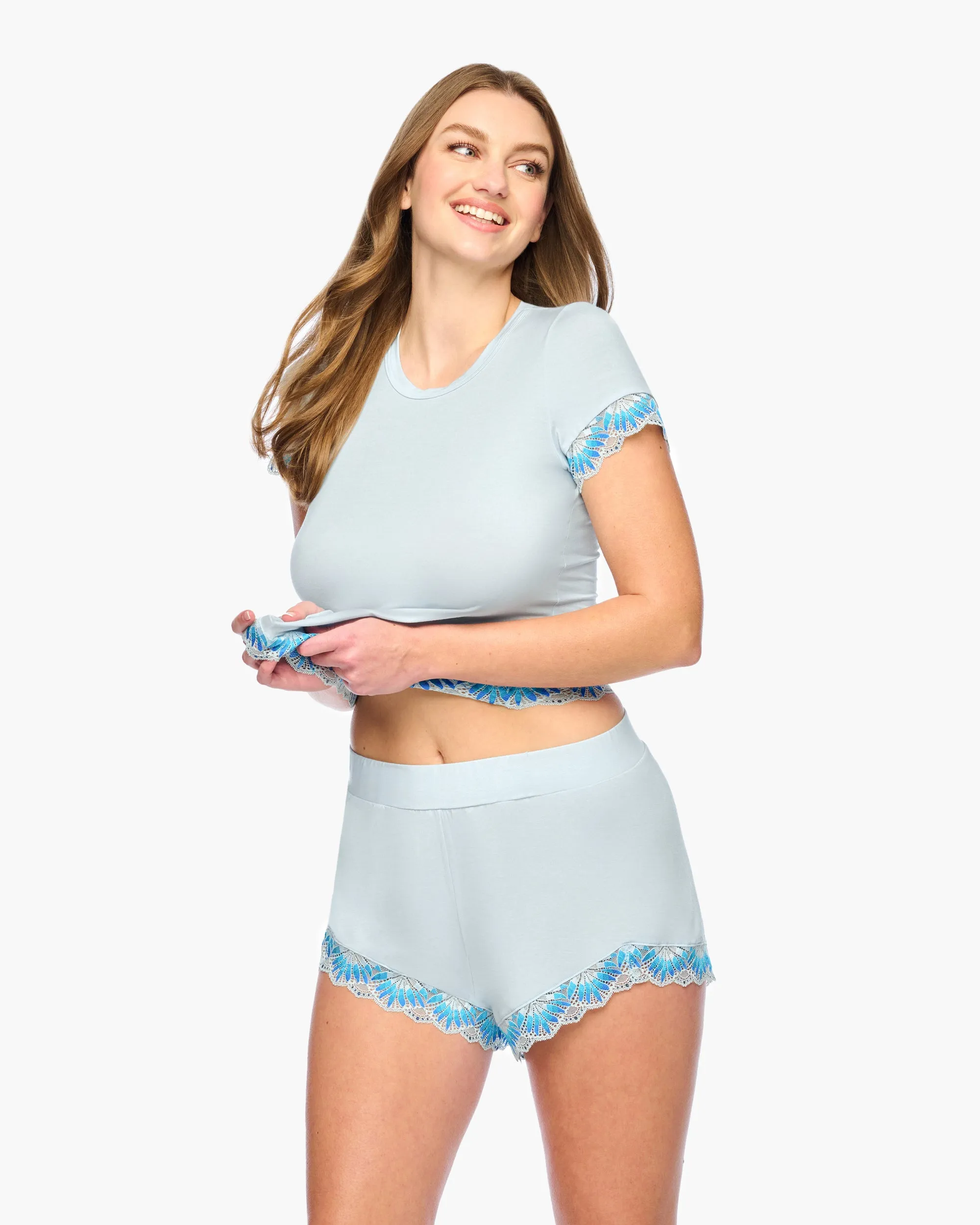 Short En Modal
